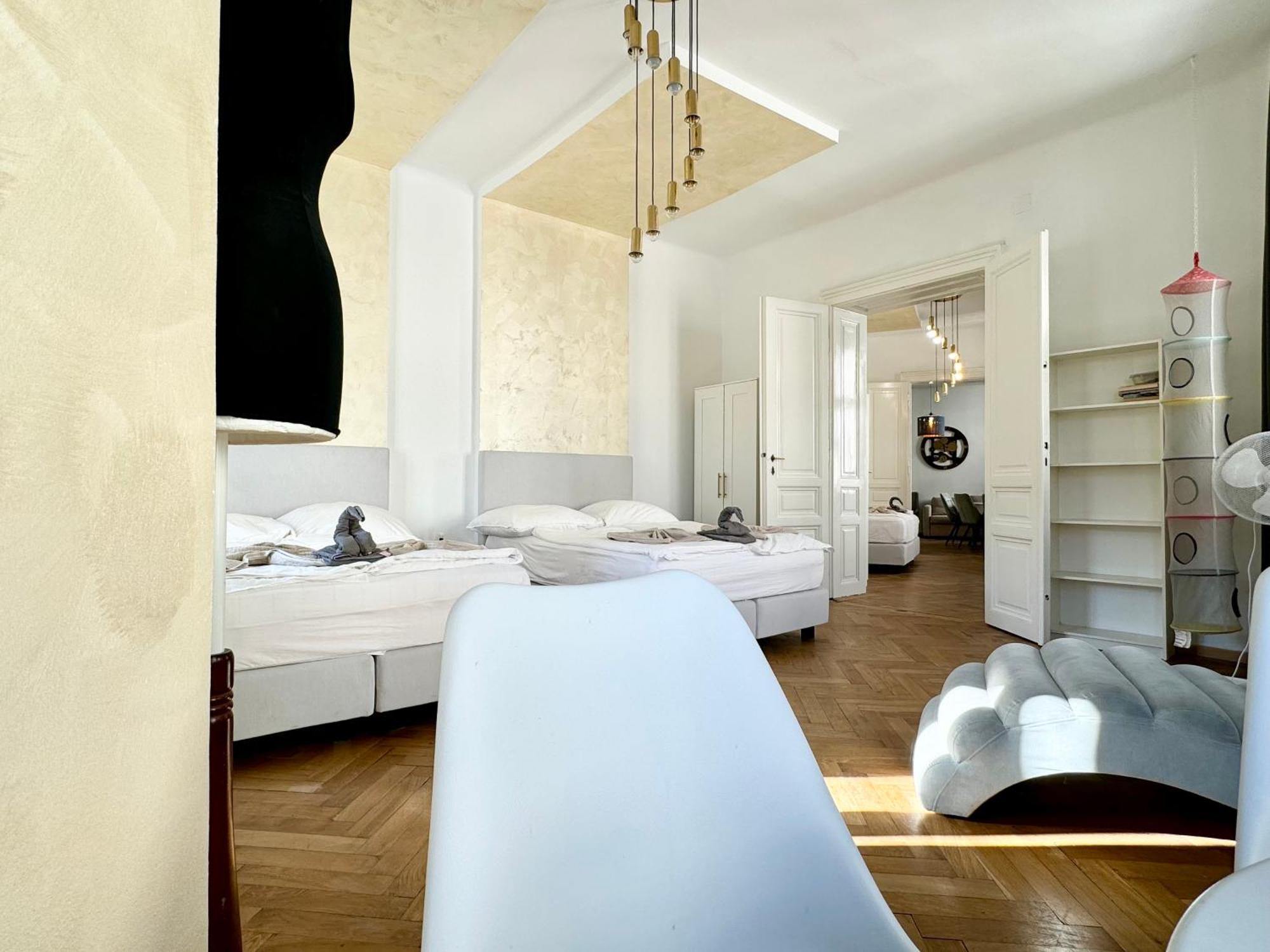 Premium Apartment Located At The Famous Vienna Kutschkermarkt Eksteriør bilde