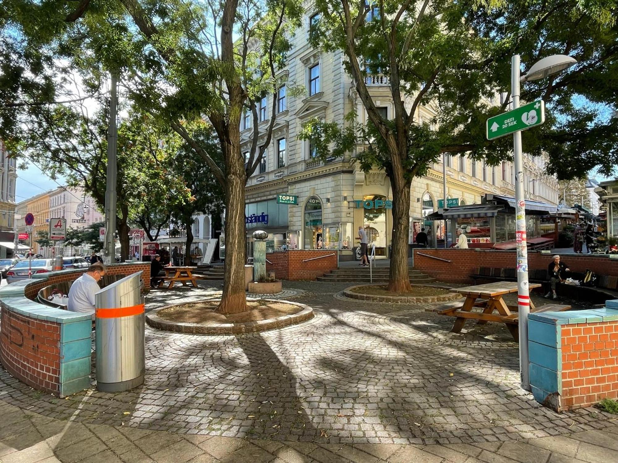 Premium Apartment Located At The Famous Vienna Kutschkermarkt Eksteriør bilde